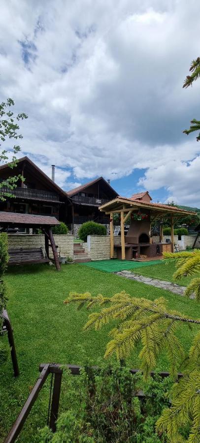 Freemont Villa Брашов Екстериор снимка